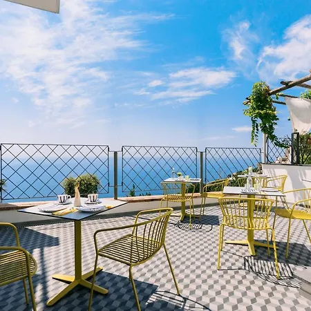 Bed & Breakfast La Vigna Di Bacco 4*