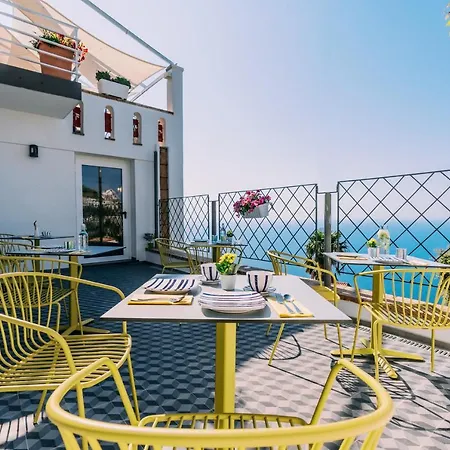 La Vigna Di Bacco Furore