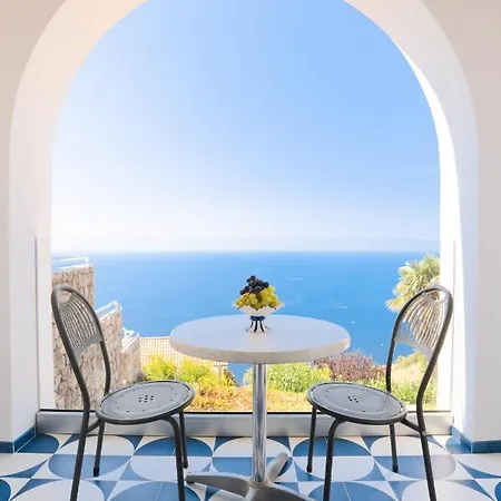 Bed and Breakfast La Vigna Di Bacco 4*